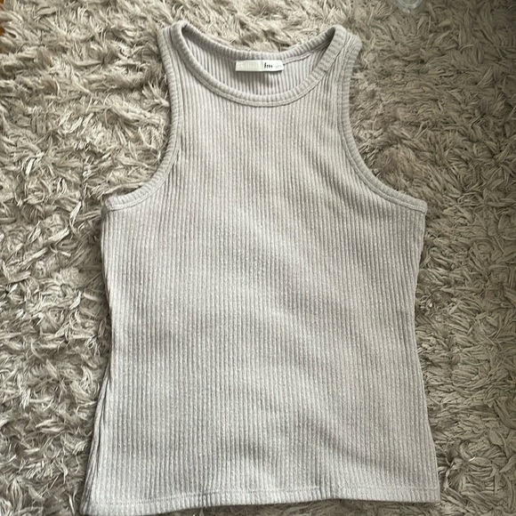 Wilfred Tank - Picture 1 of 2